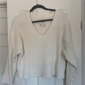 Abercrombie & Fitch White Crew Neck Sweater Cozy Knit
